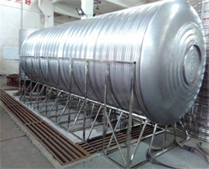 不鏽鋼圓形水箱（xiāng）