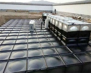 抗浮式複合（hé）水（shuǐ）箱